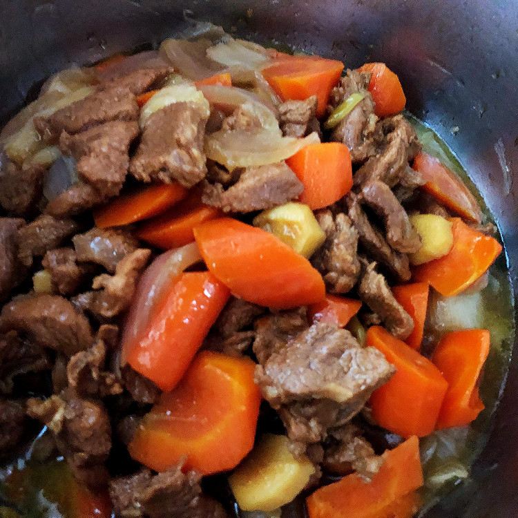 美味炖羊肉的做法