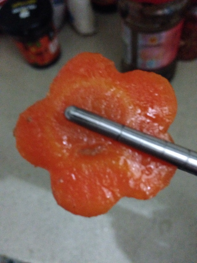 排骨烧胡萝卜的做法图解1
