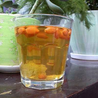 枸杞菊花茶