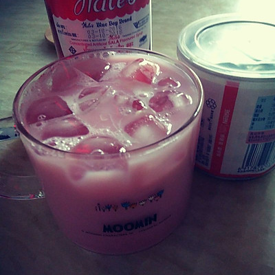 粉红冻奶