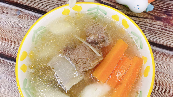 淮山胡萝卜排骨汤