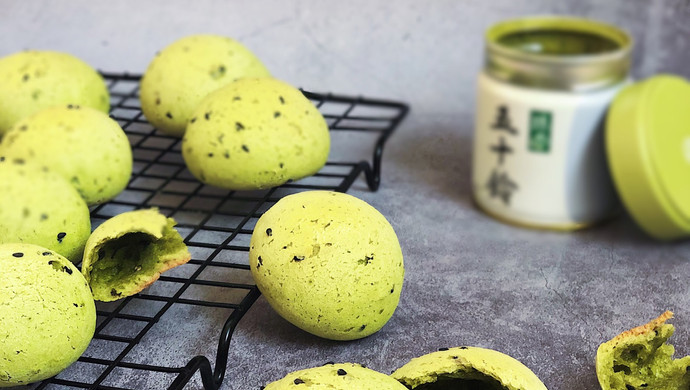 抹茶麻薯空心恐龙蛋