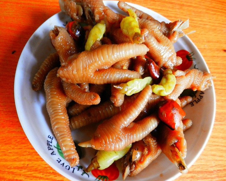 泡椒鸡爪的做法