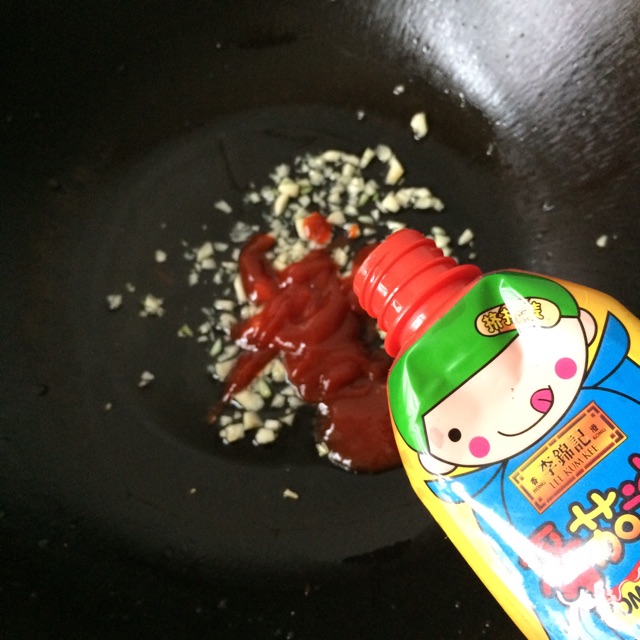 茄汁金针菇的做法图解3