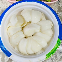 荷塘小炒大杂烩，百合腊肉秋葵荷兰豆的做法图解2