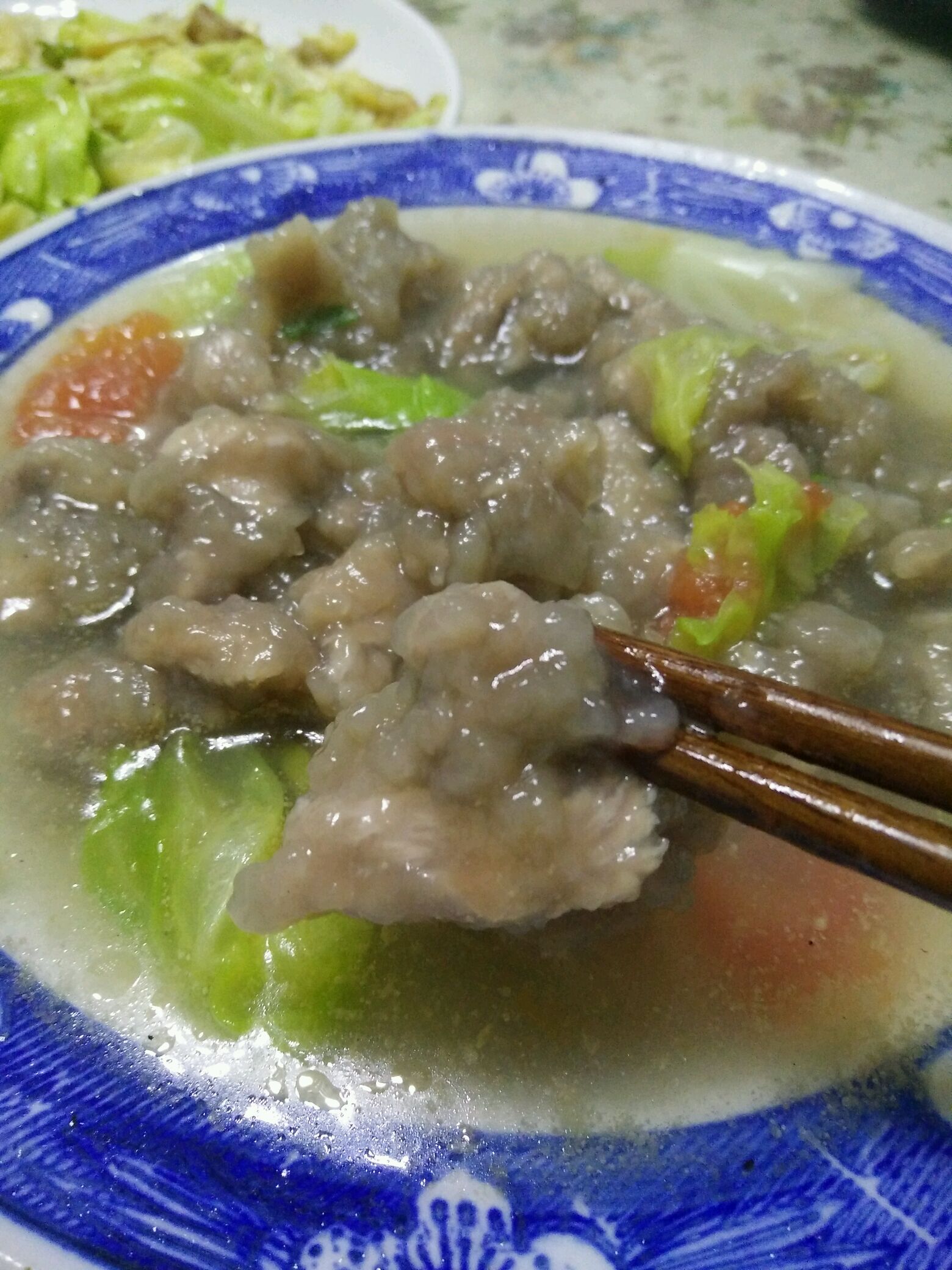 潮汕版“芹菜炒猪肉”，猪肉嫩滑又入味，做法简单又家常 - 哔哩哔哩