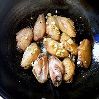 吮指鸡翅的做法图解6