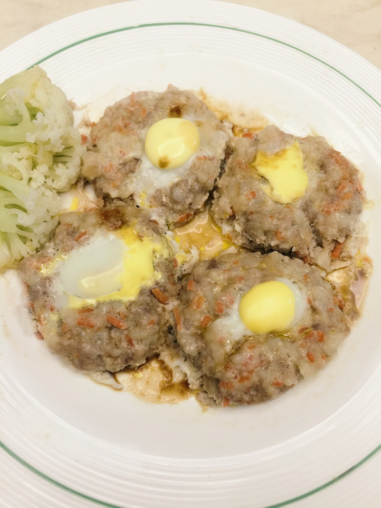 鹌鹑蛋蒸肉饼的做法
