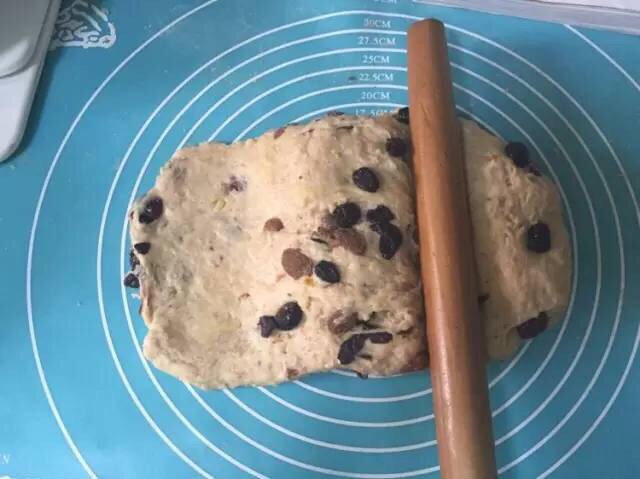 香郁醇厚德国传统圣诞面包--史多伦的做法图解8