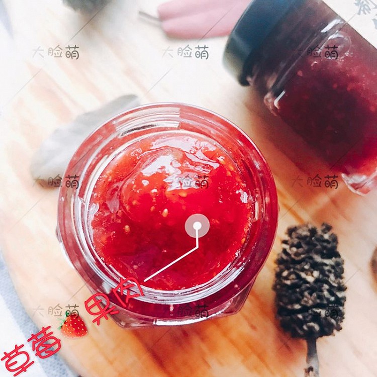 减肥餐之无糖果草莓酱的做法