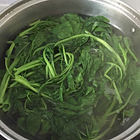 果仁菠菜的做法图解2