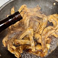 鲍汁扣鸭掌亦的做法图解10