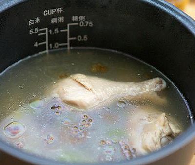 一键煲出好味鸡汤