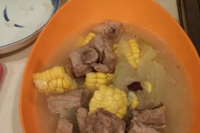 排骨玉米冬瓜汤