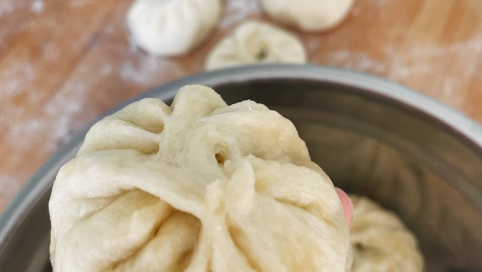 茴子白洋葱肉包字