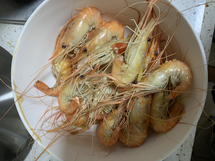 原汁原味：清蒸大头虾的做法