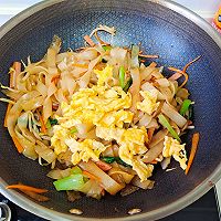 #名厨汁味正当夏#炒河粉的做法图解9