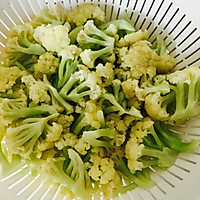 干锅有机花菜的做法图解2