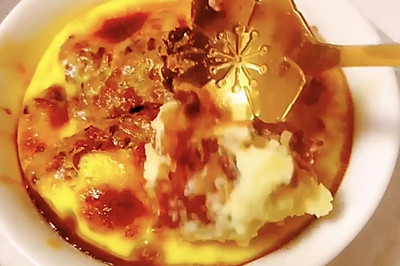 坚果红豆沙烤蛋奶