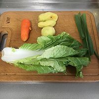 #憋在家里吃什么#双拼腊味饭的做法图解1