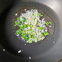 香菇肉酱的做法图解1