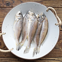 滑嫩鲜美的雪菜笋丝黄鱼汤的做法图解4