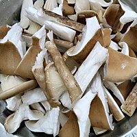 猪肚菇炒肉沫的做法图解3