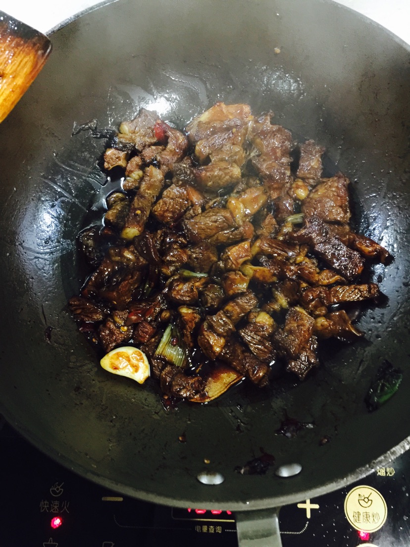 红烧牛肉的做法图解7