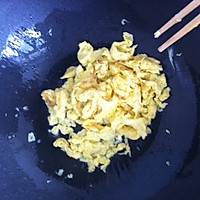 黄瓜火腿蛋炒饭的做法图解3