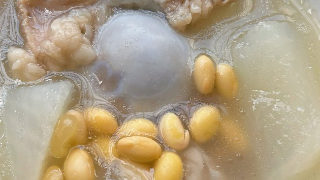 超级适合冬天的黄豆白萝卜汤♨️的做法