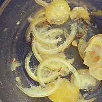 柠檬三文鱼头汤的做法图解5