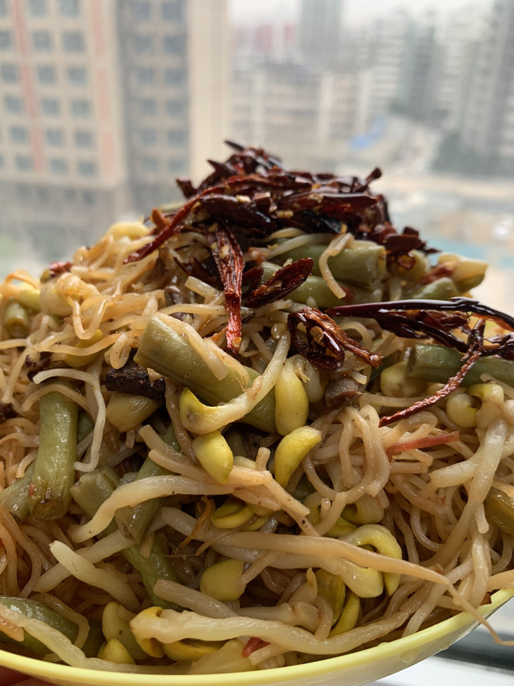 豫味十足：河南地道的蒸卤面的做法