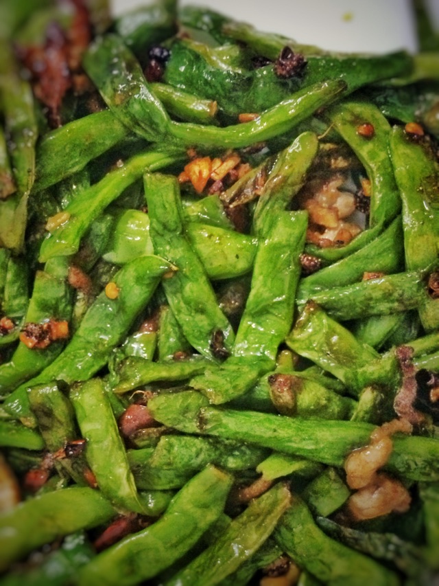 糙爷们厨娘心《干煸豆角（四季豆）》的做法图解6