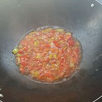 西红柿青椒炒蛋的做法图解3