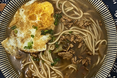 榨菜肉丝面