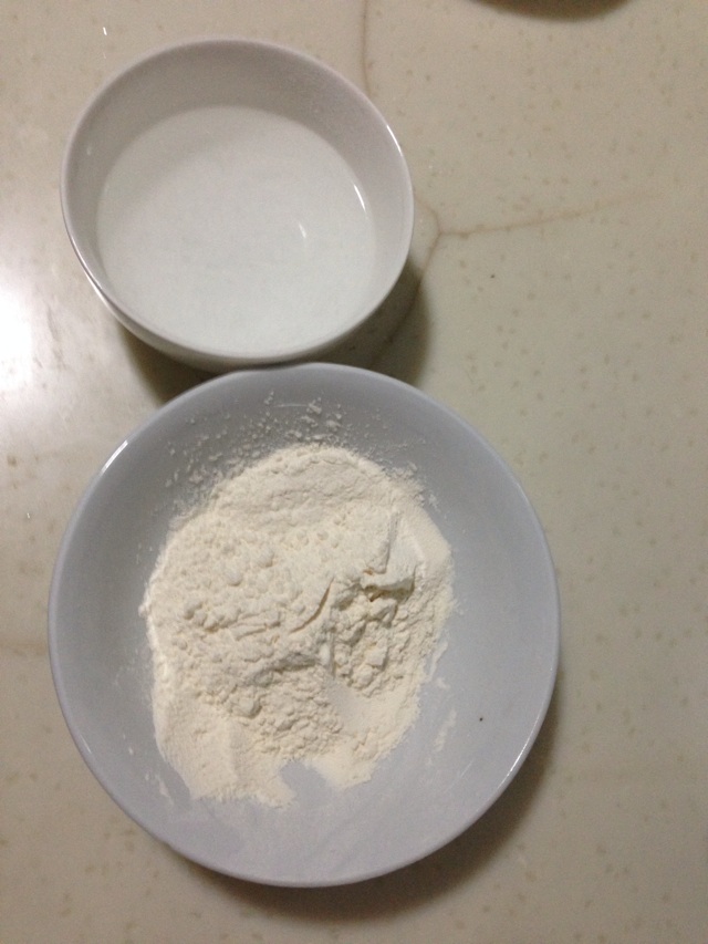 葱香千层饼的做法图解1