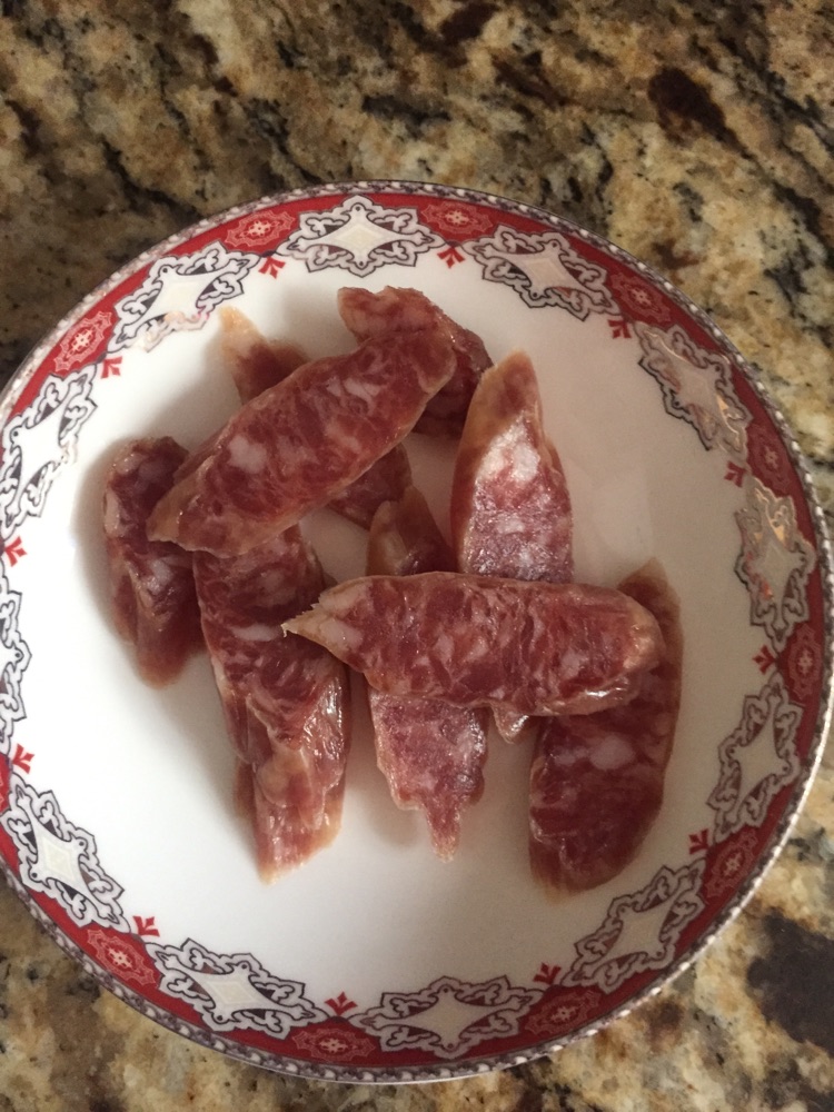 徽菜-风味香肠蒸冬瓜（高富帅与屌丝版）的做法图解2