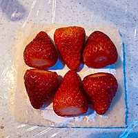 711同款草莓奶油三明治的做法图解4