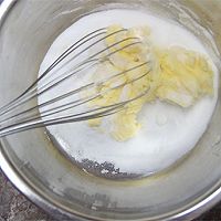 蔓越莓玛芬蛋糕的做法图解2