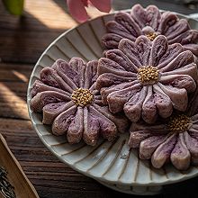 高颜值中式点心 | 紫薯芋泥菊花酥