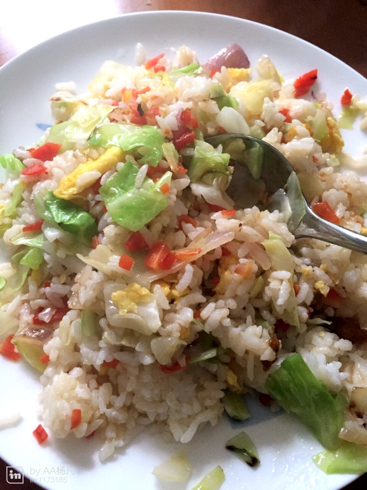 自创蛋炒饭的做法图解1