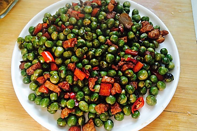 青豆炒肉