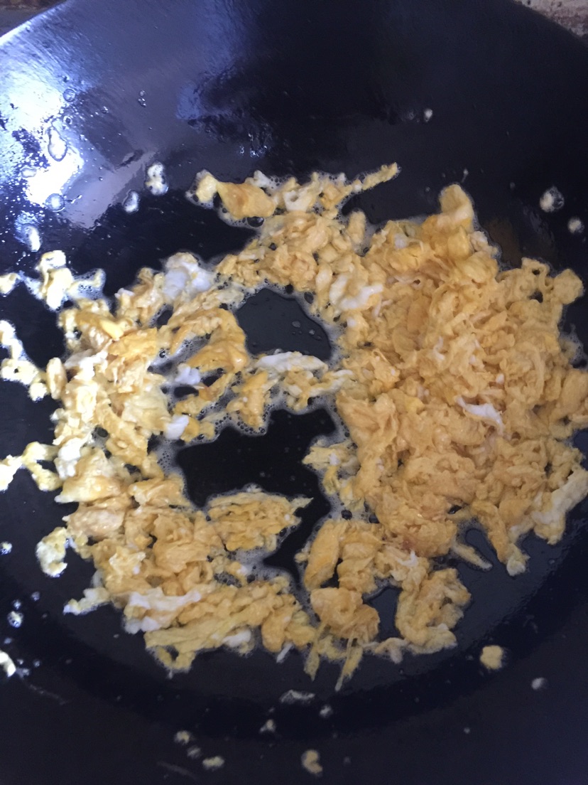蛋炒饭的做法图解3