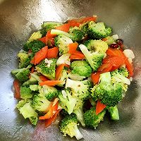 蚝油西兰花的做法图解10