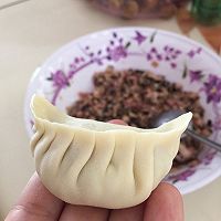 香菇猪肉饺子的做法图解5