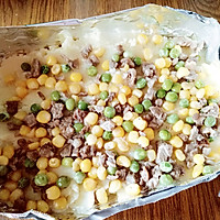 芝士玉米焗土豆的做法图解2