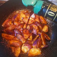双酱油渣烧茄子的做法图解11