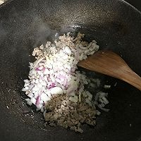 家常加爆料肉酱意大利面的做法图解2