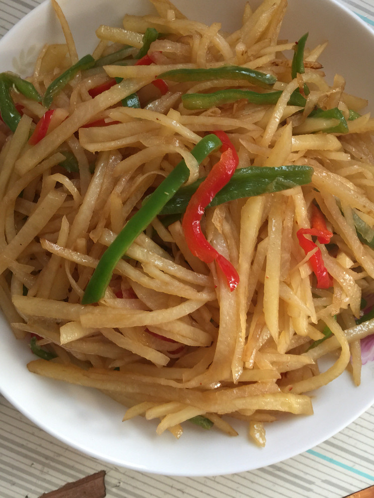 酸辣土豆丝的做法