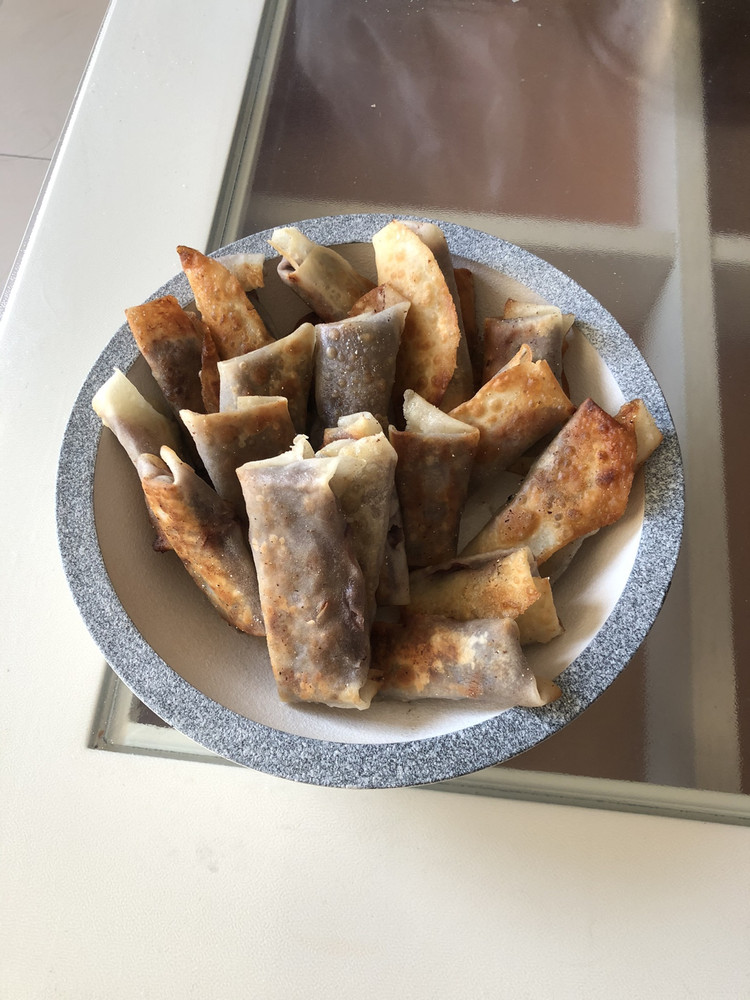 自制炸豆沙春卷的做法